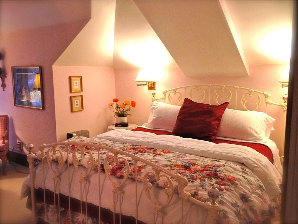 Brass Pineapple Inn ชาร์ลสตัน ภายนอก รูปภาพ